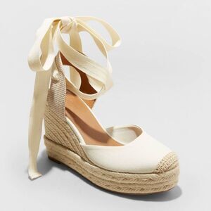Universal Thread Cream Espadrille Wedges